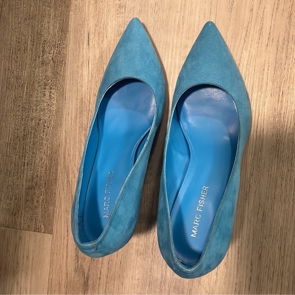 Marc Fisher High Heel - Picture 3 of 3